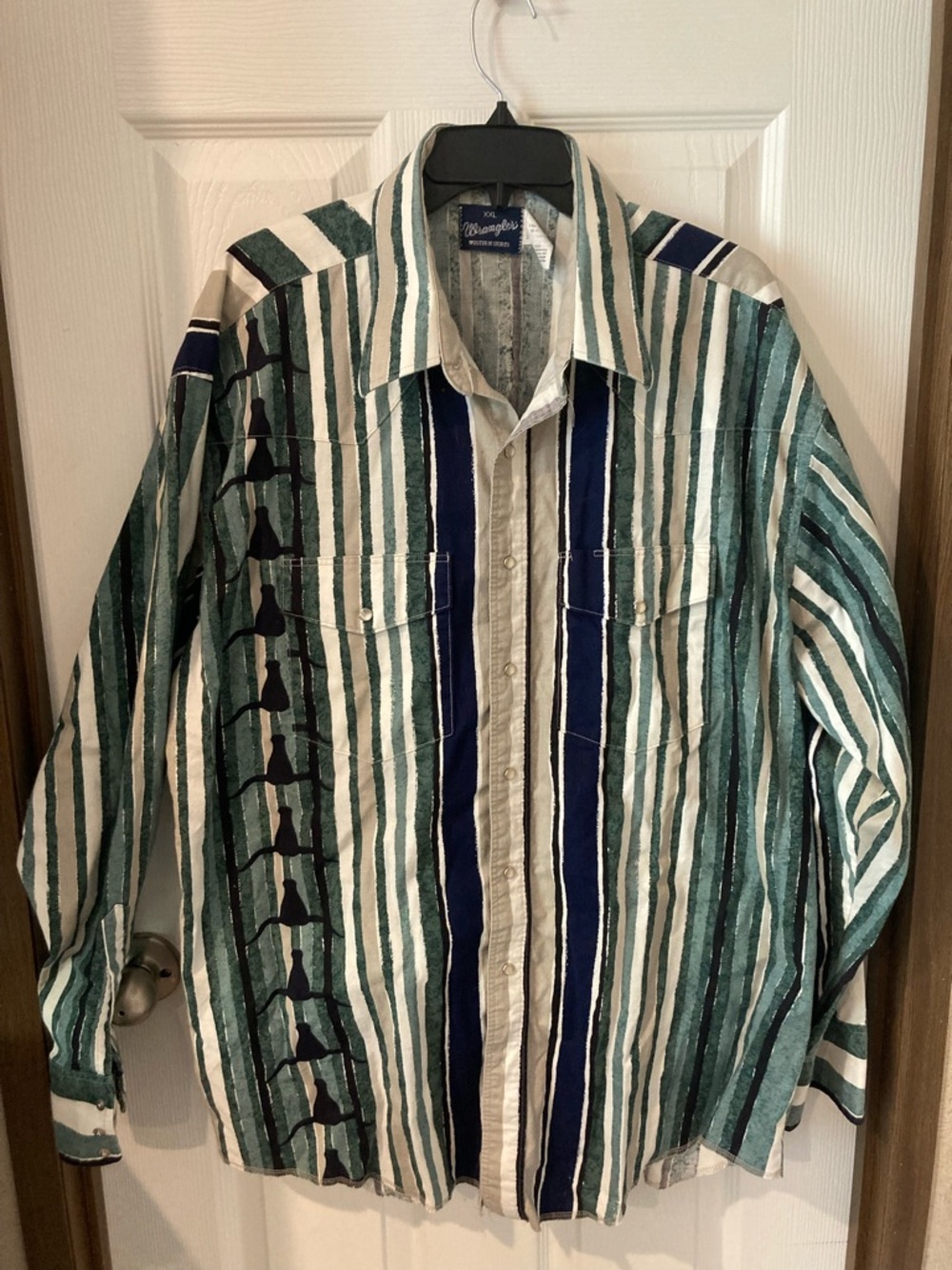 Wrangler Striped Western Shirt in Teal, Navy & Cream with skull brush popper XXL